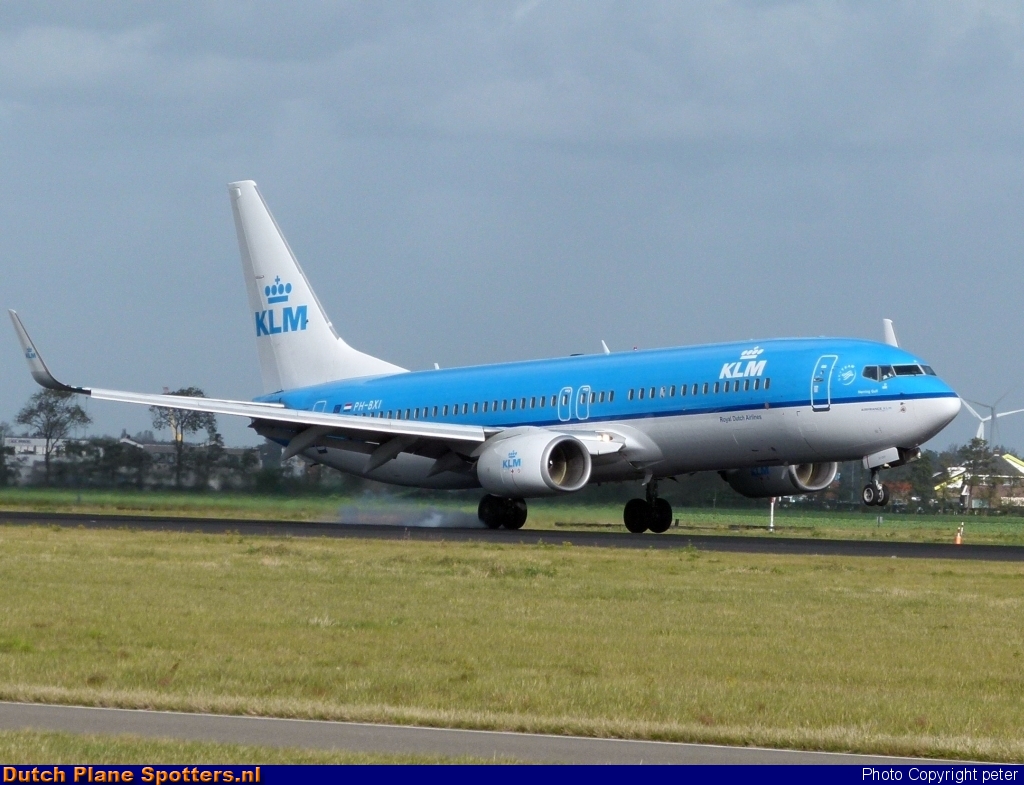 PH-BXI Boeing 737-800 KLM Royal Dutch Airlines by peter