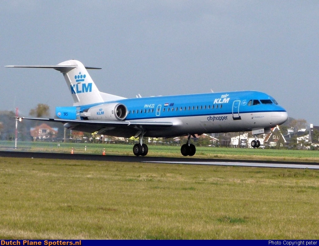 PH-KZL Fokker 70 KLM Cityhopper by peter