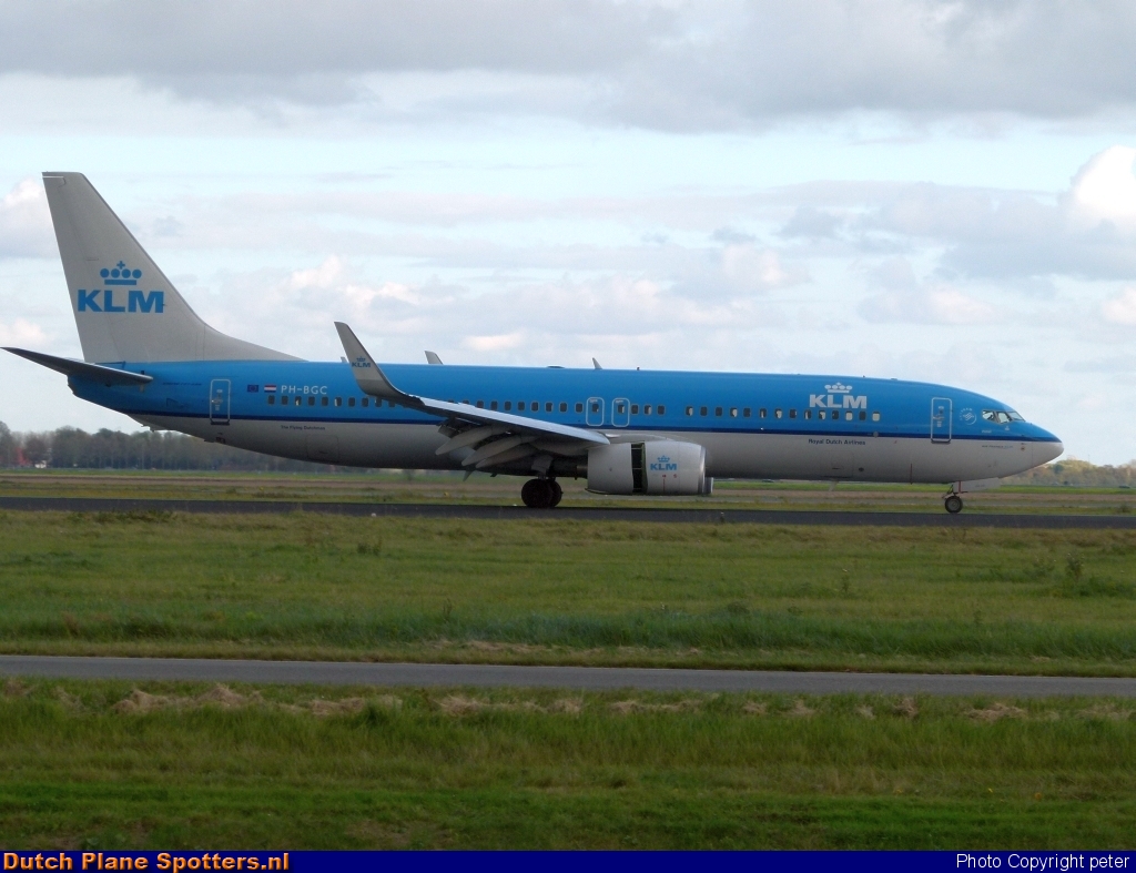 PH-BGC Boeing 737-800 KLM Royal Dutch Airlines by peter