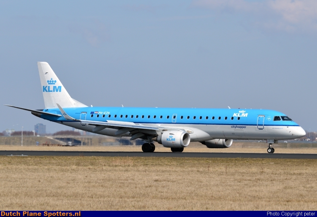 PH-EZH Embraer 190 KLM Cityhopper by peter