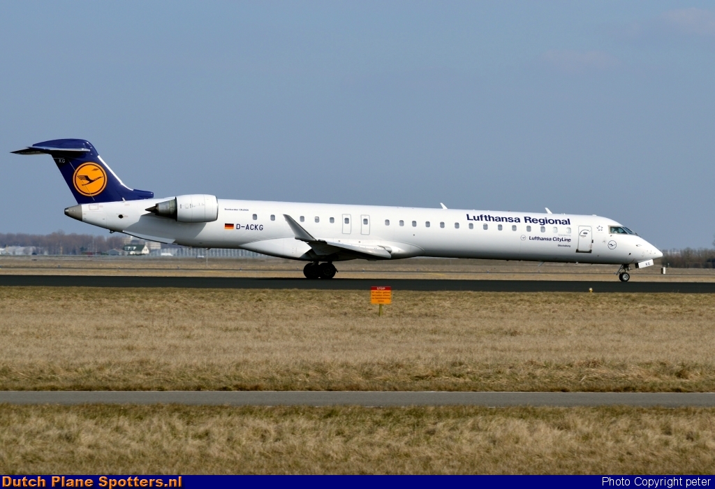 D-ACKG Bombardier Canadair CRJ900 CityLine (Lufthansa Regional) by peter