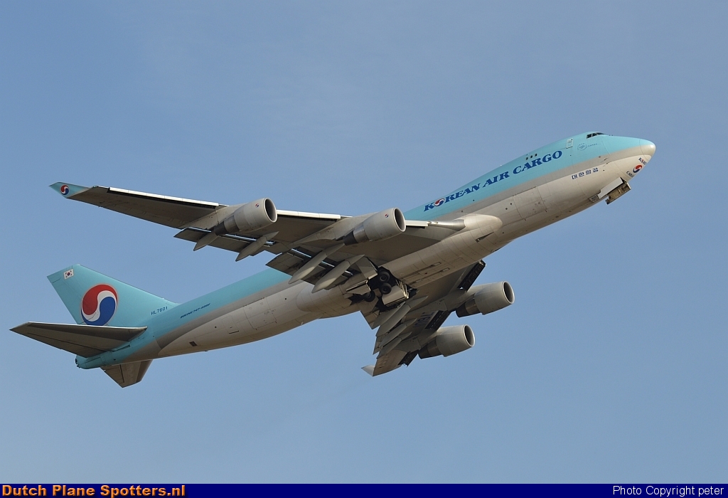 HL7601 Boeing 747-400 Korean Air Cargo by peter