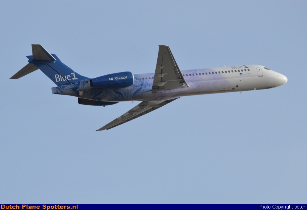 OH-BLM Boeing 717-200 Blue1 by peter