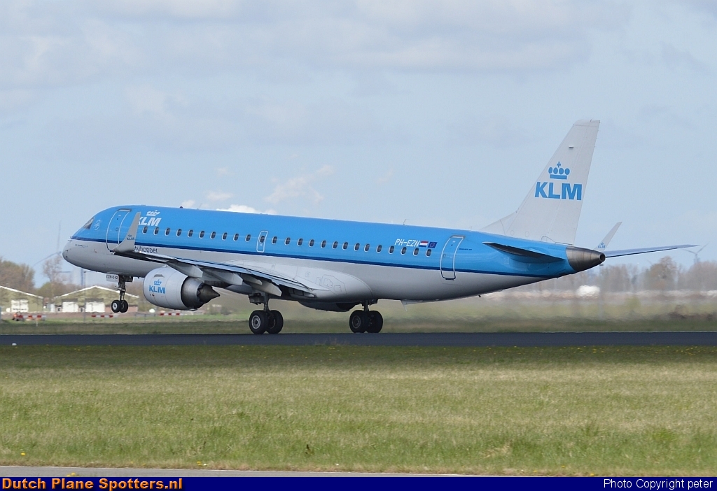 PH-EZN Embraer 190 KLM Cityhopper by peter
