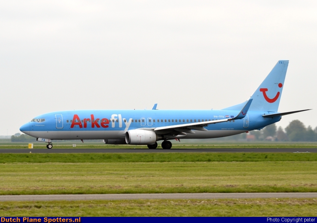 PH-TFA Boeing 737-800 ArkeFly by peter