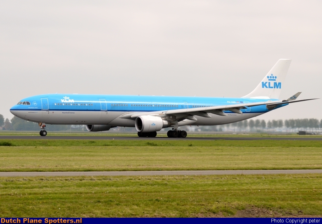 PH-AKB Airbus A330-300 KLM Royal Dutch Airlines by peter