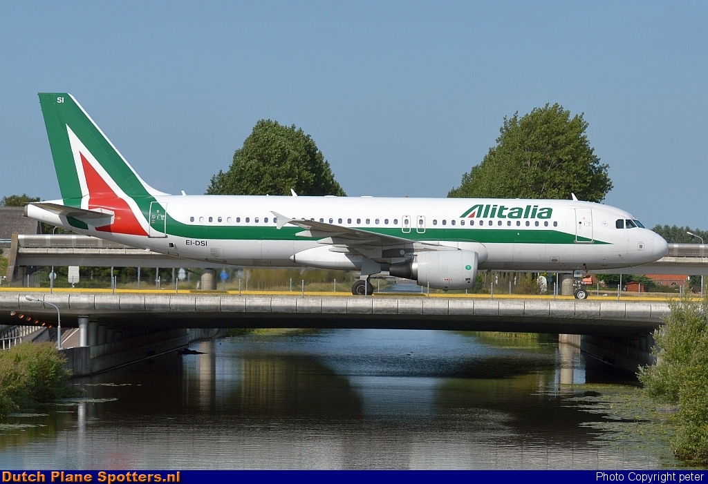 EI-DSI Airbus A320 Alitalia by peter