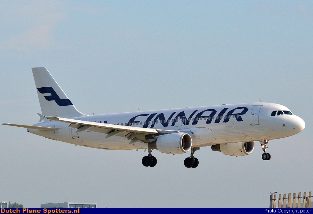 OH-LXB Airbus A320 Finnair by peter