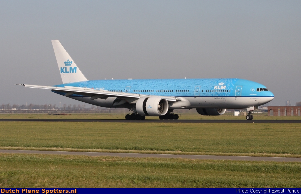 PH-BQP Boeing 777-200 KLM Royal Dutch Airlines by Ewout Pahud