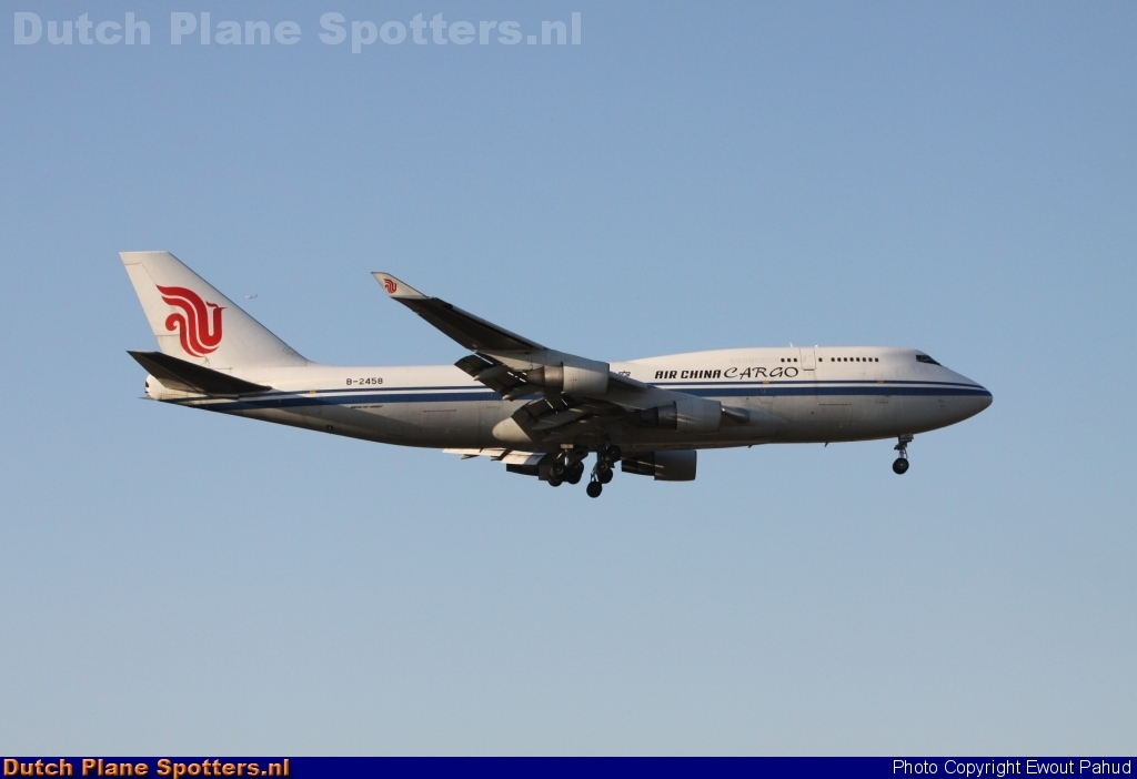 B-2458 Boeing 747-400 Air China Cargo by Ewout Pahud