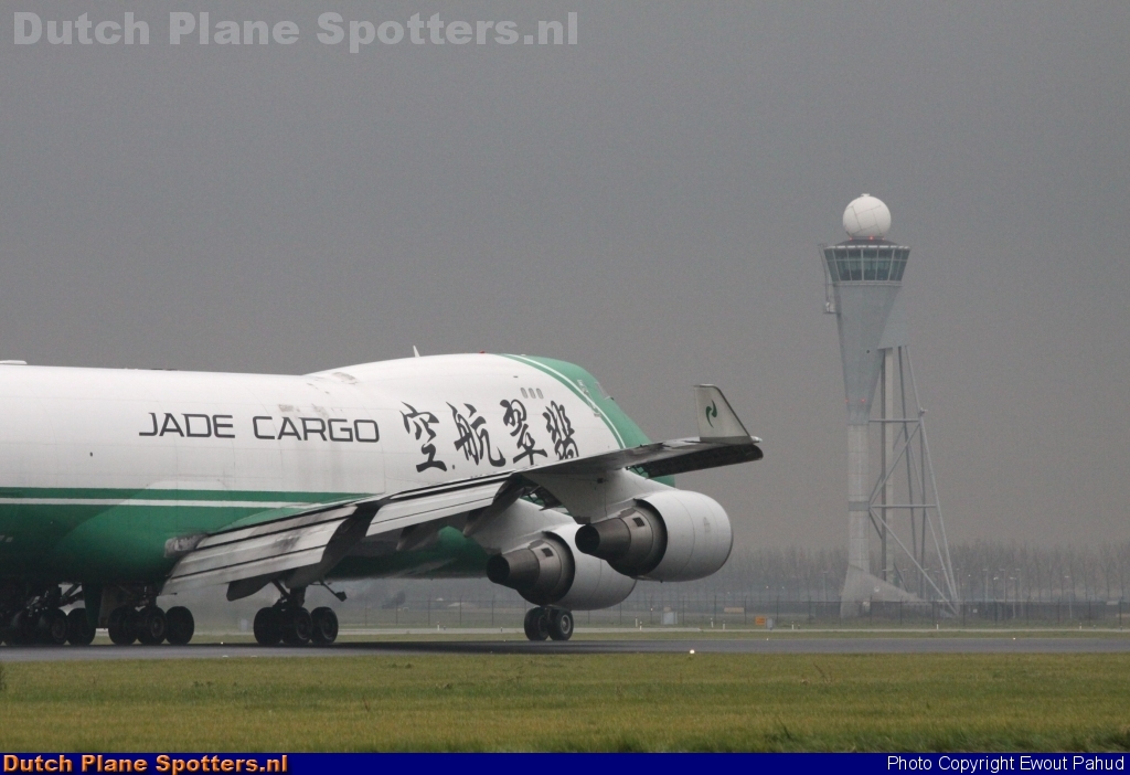 B-2422 Boeing 747-400 Jade Cargo by Ewout Pahud