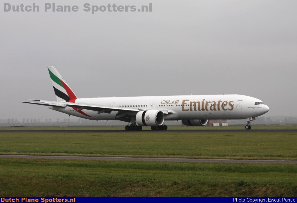 A6-ECA Boeing 777-300 Emirates by Ewout Pahud
