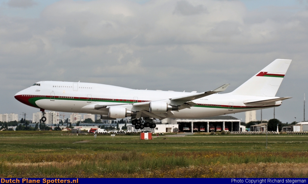 A4O-OMN Boeing 747-400 Oman Royal Flight by Richard stegeman