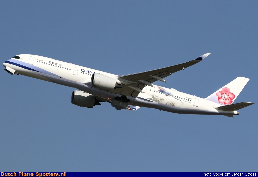 B-18908 Airbus A350-900 China Airlines by Jeroen Stroes