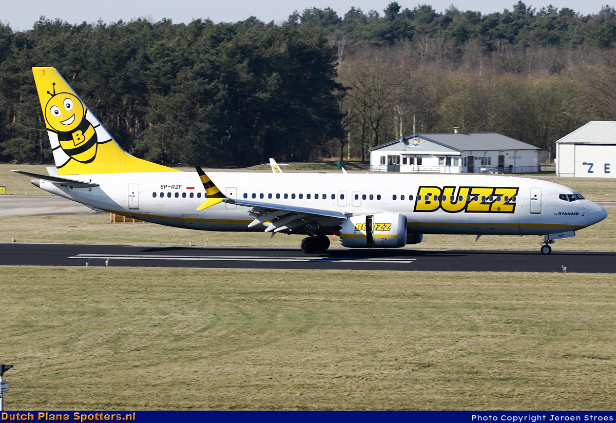 SP-RZF Boeing 737 MAX 8-200 Buzz (Ryanair) by Jeroen Stroes