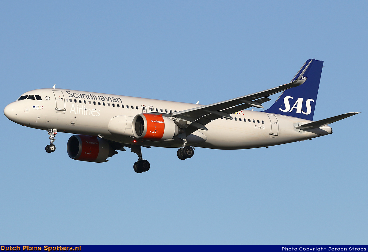 EI-SIH Airbus A320neo SAS Connect by Jeroen Stroes