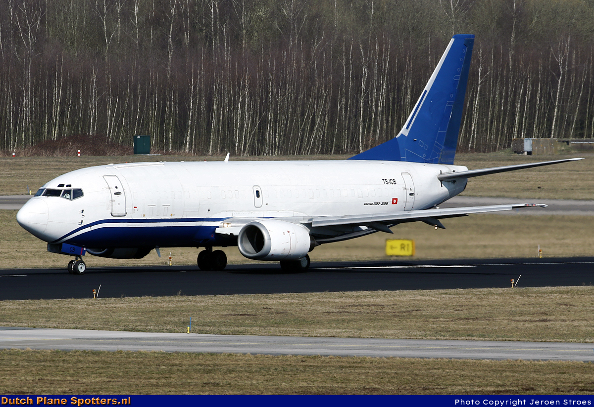 TS-ICB Boeing 737-300 Express Air Cargo by Jeroen Stroes