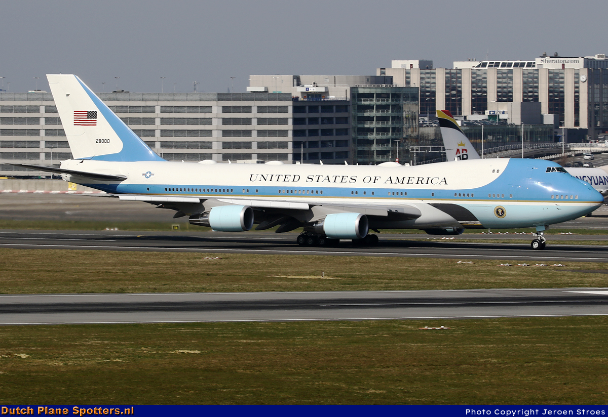 82-8000 Boeing 747-200 (VC-25) MIL - US Air Force by Jeroen Stroes