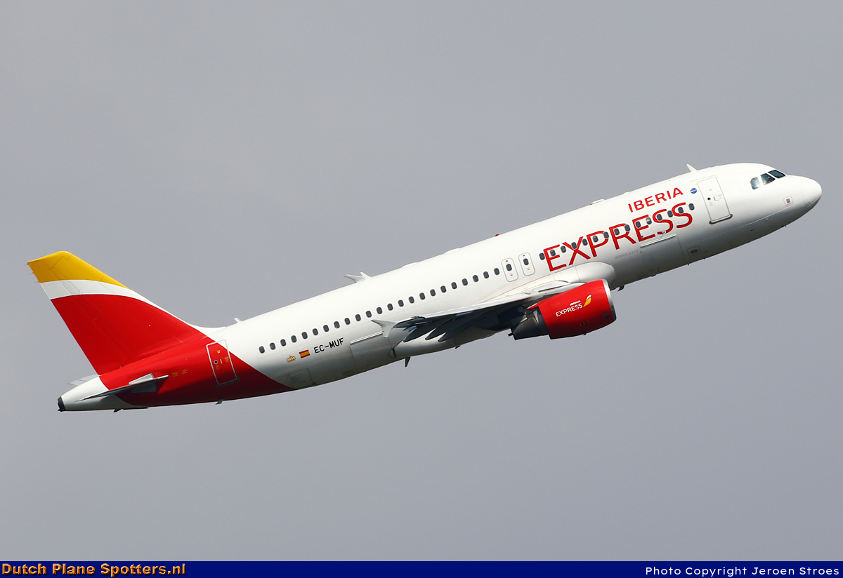 EC-MUF Airbus A320 Iberia Express by Jeroen Stroes