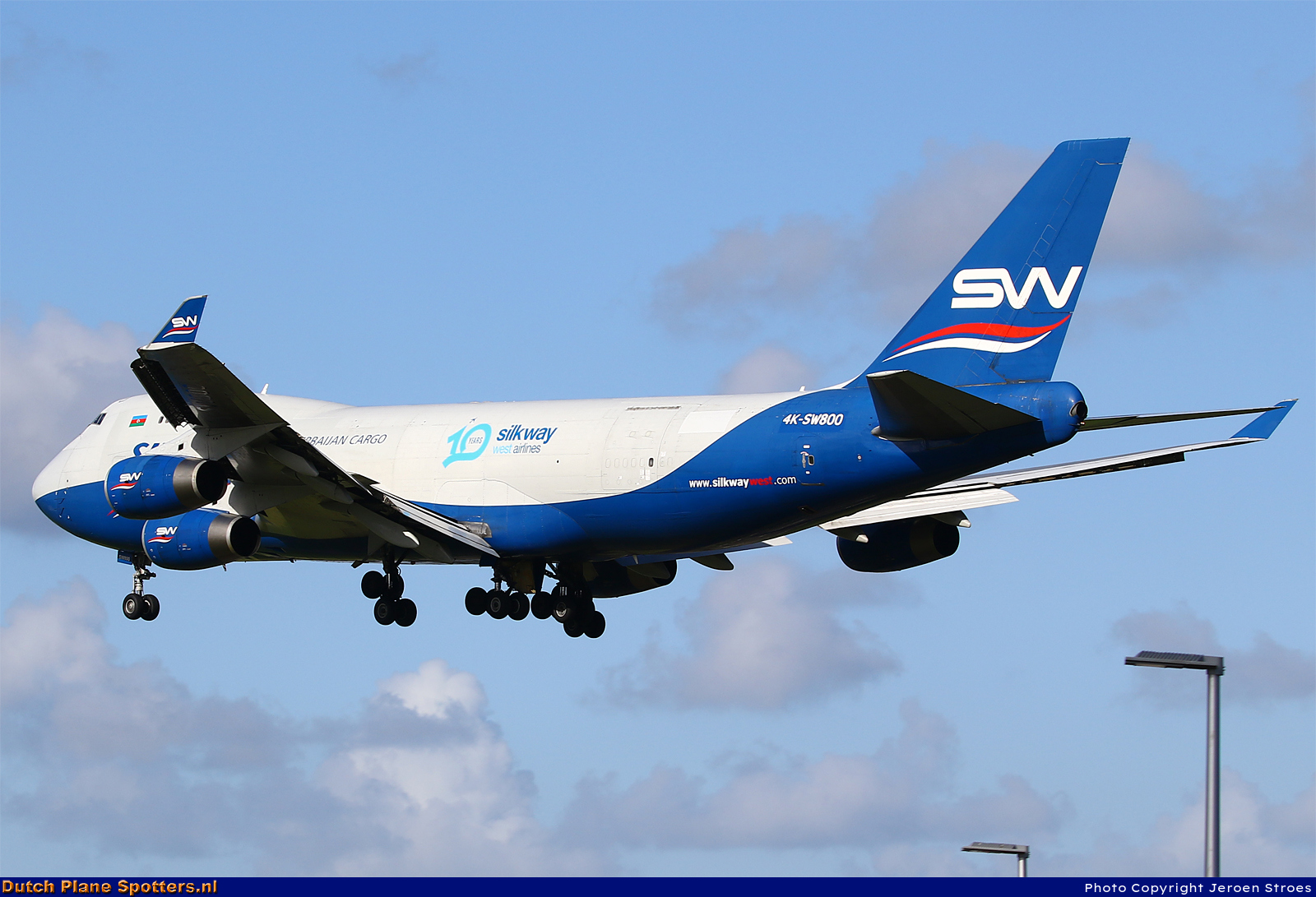 4K-SW800 Boeing 747-400 Silk Way Airlines by Jeroen Stroes