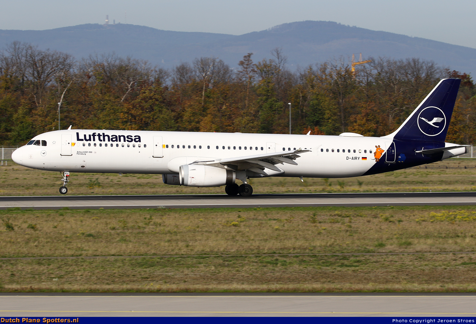 D-AIRY Airbus A321 Lufthansa by Jeroen Stroes