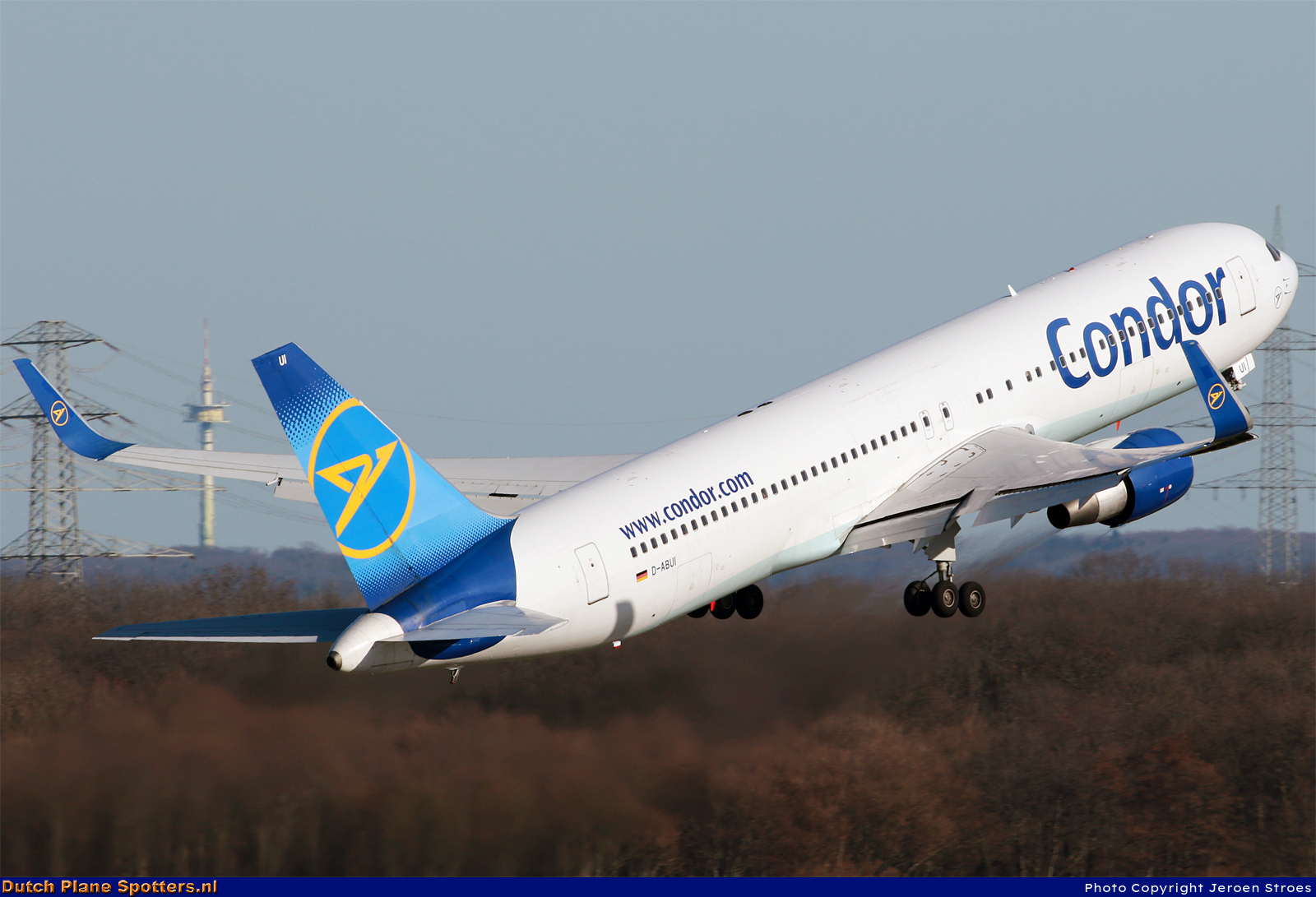 D-ABUI Boeing 767-300 Condor by Jeroen Stroes