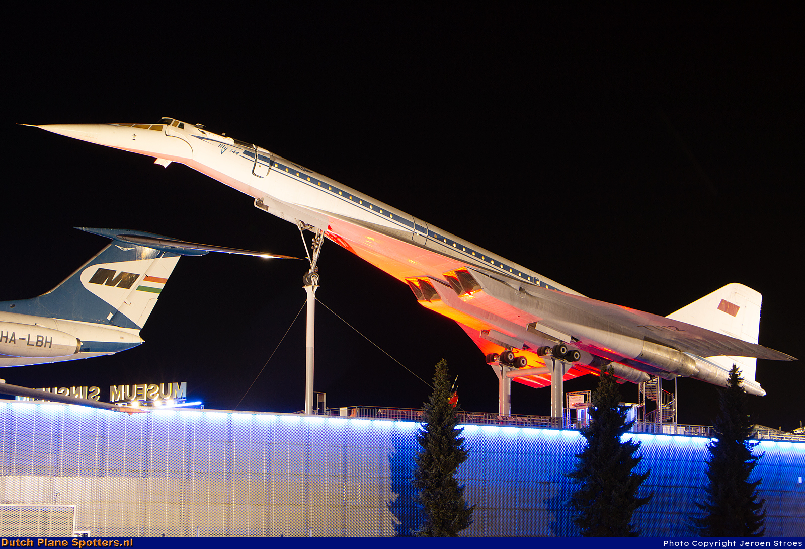 CCCP-77112 Tupolev Tu-144 Aeroflot - Soviet Airlines by Jeroen Stroes