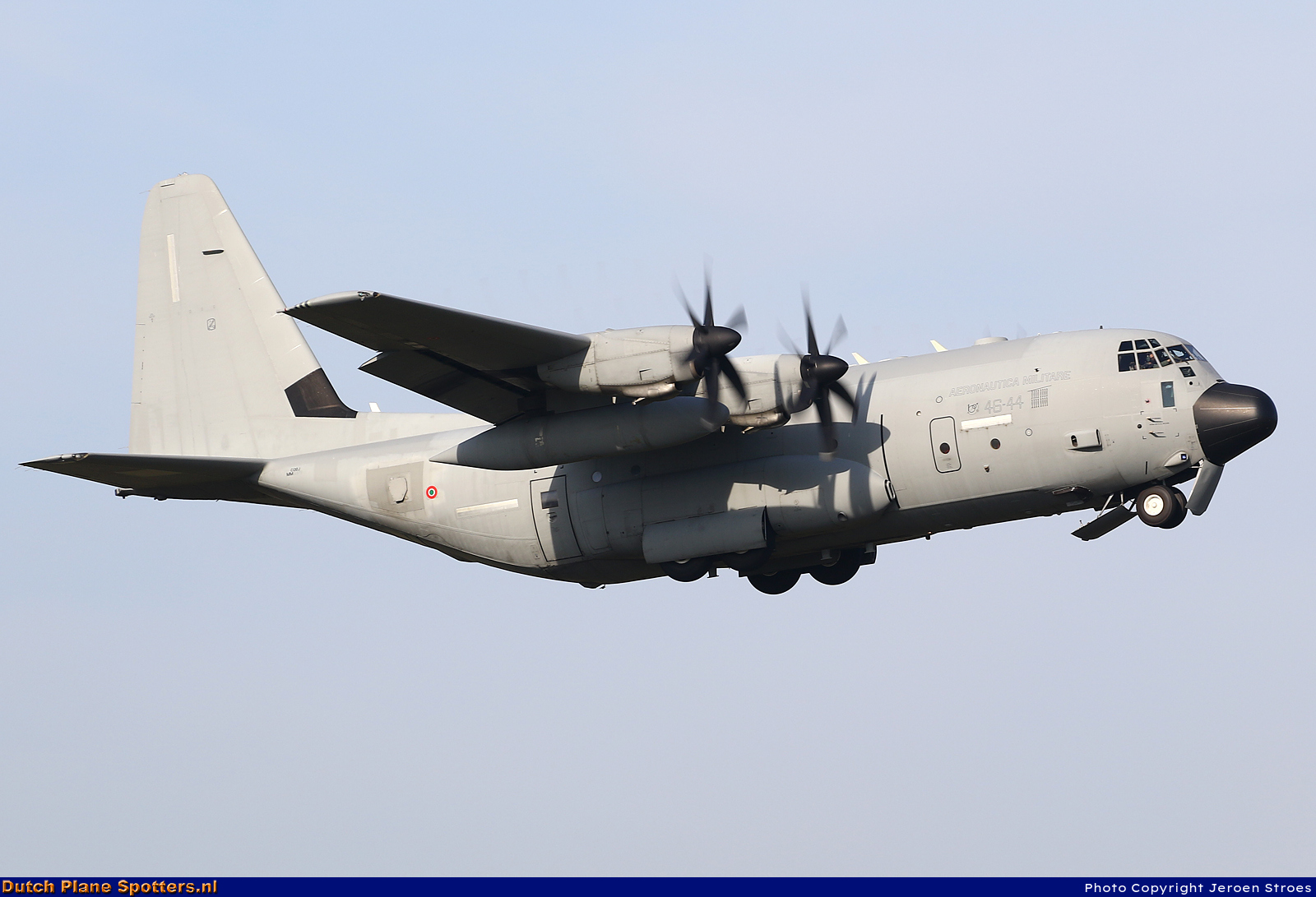 MM62179 Lockheed C-130 Hercules MIL - Italian Air Force by Jeroen Stroes