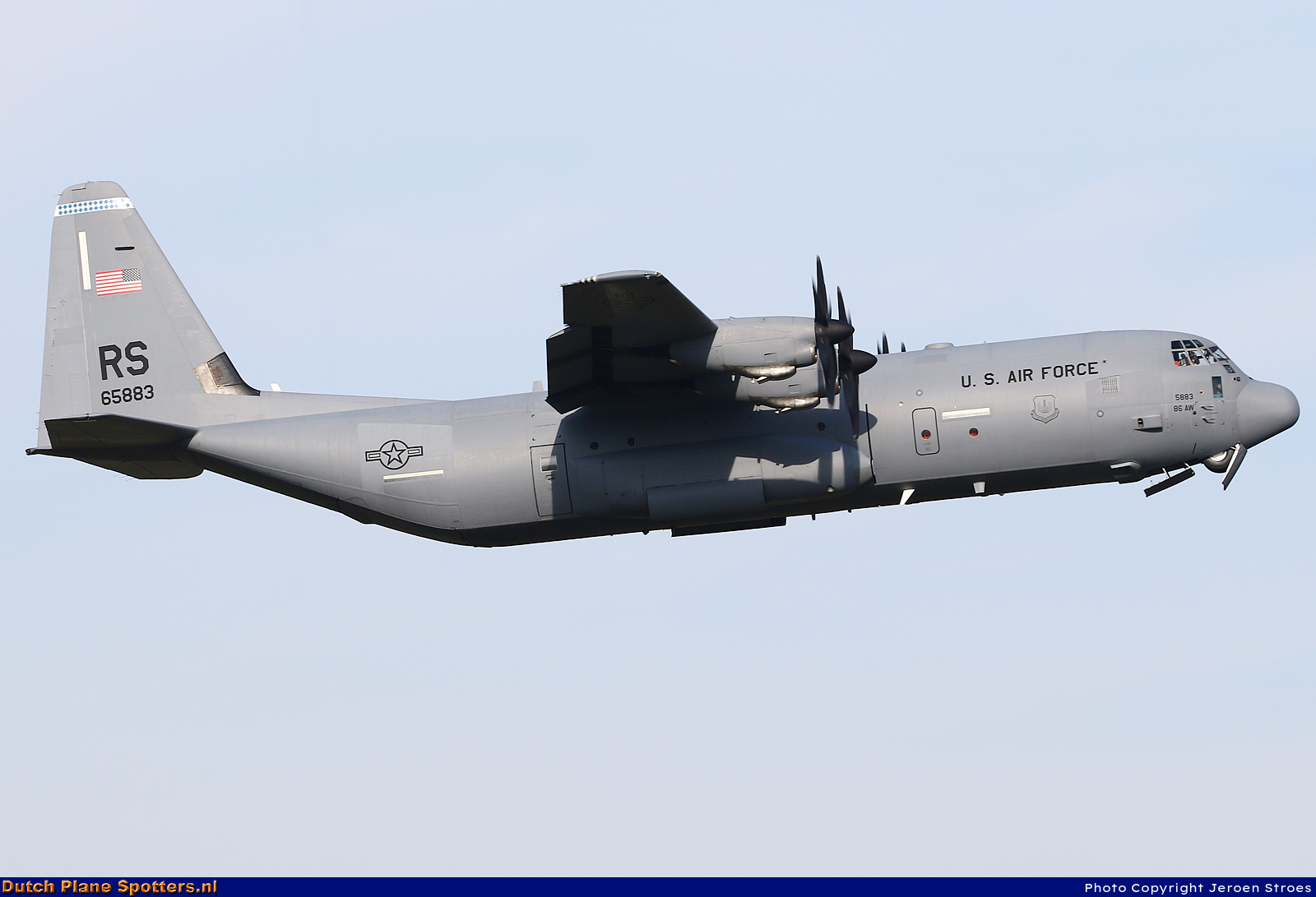 16-5883 Lockheed C-130 Hercules MIL - US Air Force by Jeroen Stroes