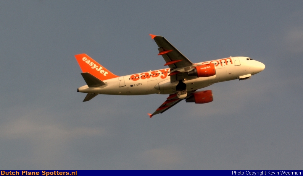 G-EZFC Airbus A319 easyJet by Kevin Weerman