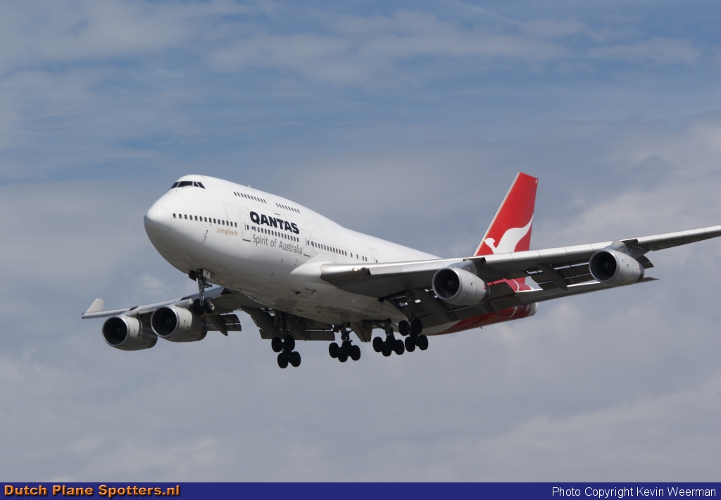 VH-OJF Boeing 747-400 Qantas by Kevin Weerman