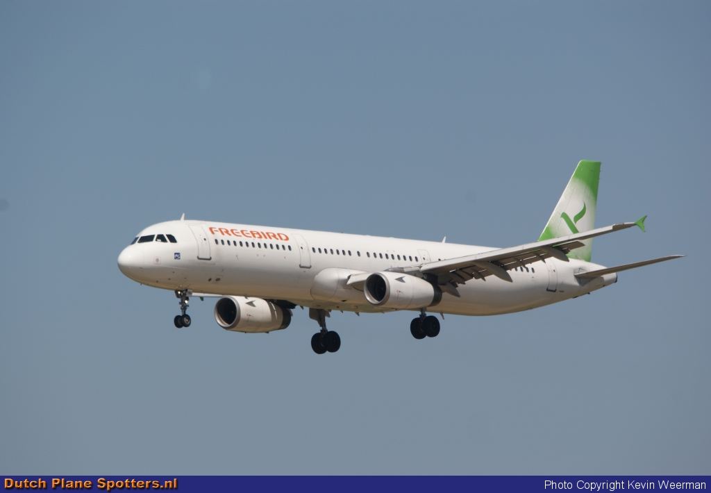 TC-FBG Airbus A321 Freebird Airlines by Kevin Weerman