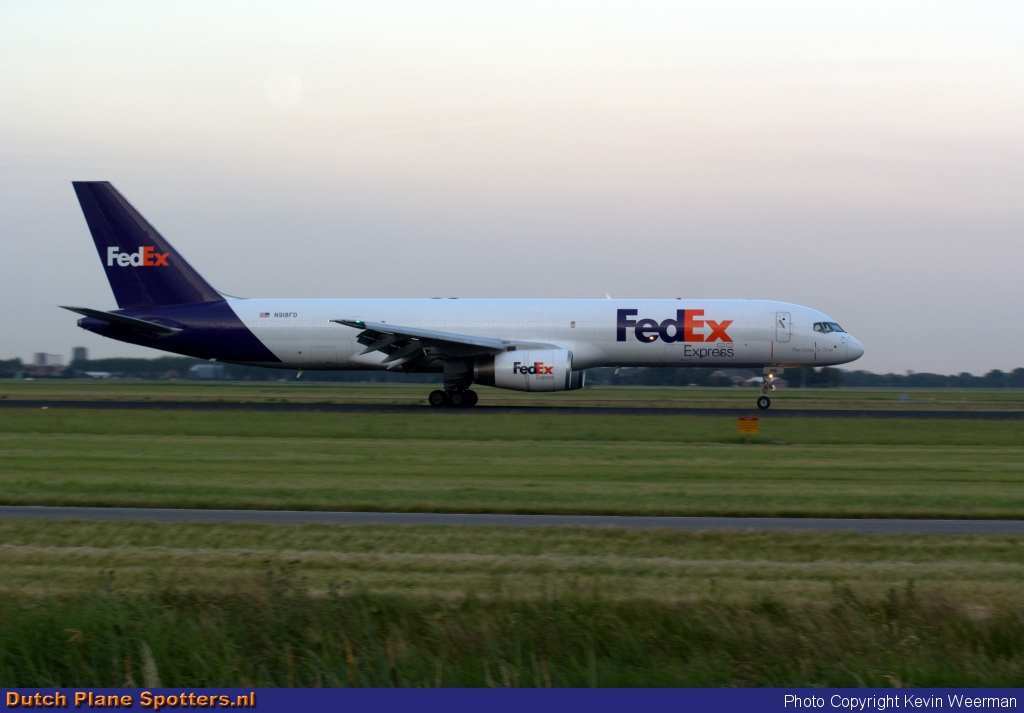 N918FD Boeing 757-200 FedEx by Kevin Weerman