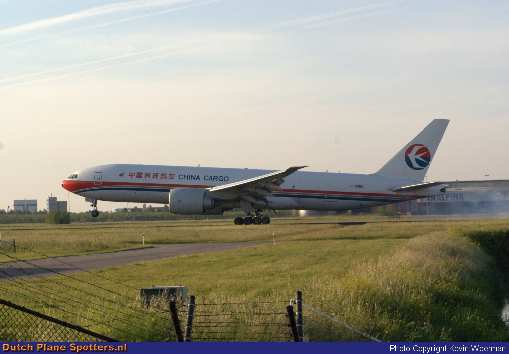 B-2082 Boeing 777-F China Cargo Airlines by Kevin Weerman