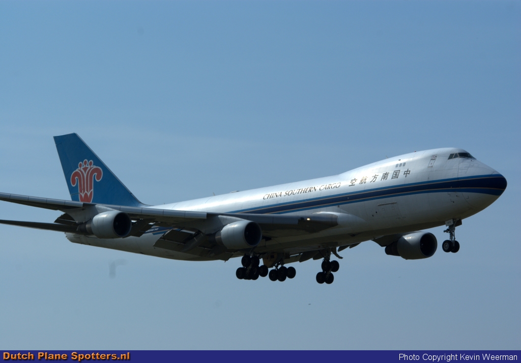 B-2473 Boeing 747-400 China Southern Cargo by Kevin Weerman