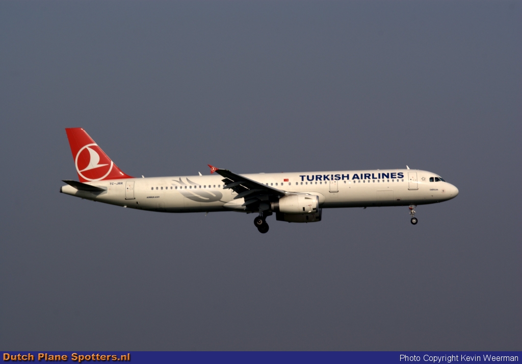 TC-JRR Airbus A321 Turkish Airlines by Kevin Weerman