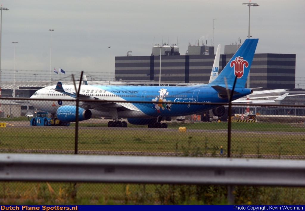 B-6057 Airbus A330-200 China Southern by Kevin Weerman