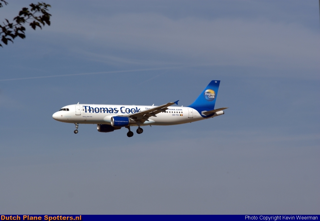 OO-TCI Airbus A320 Thomas Cook by Kevin Weerman