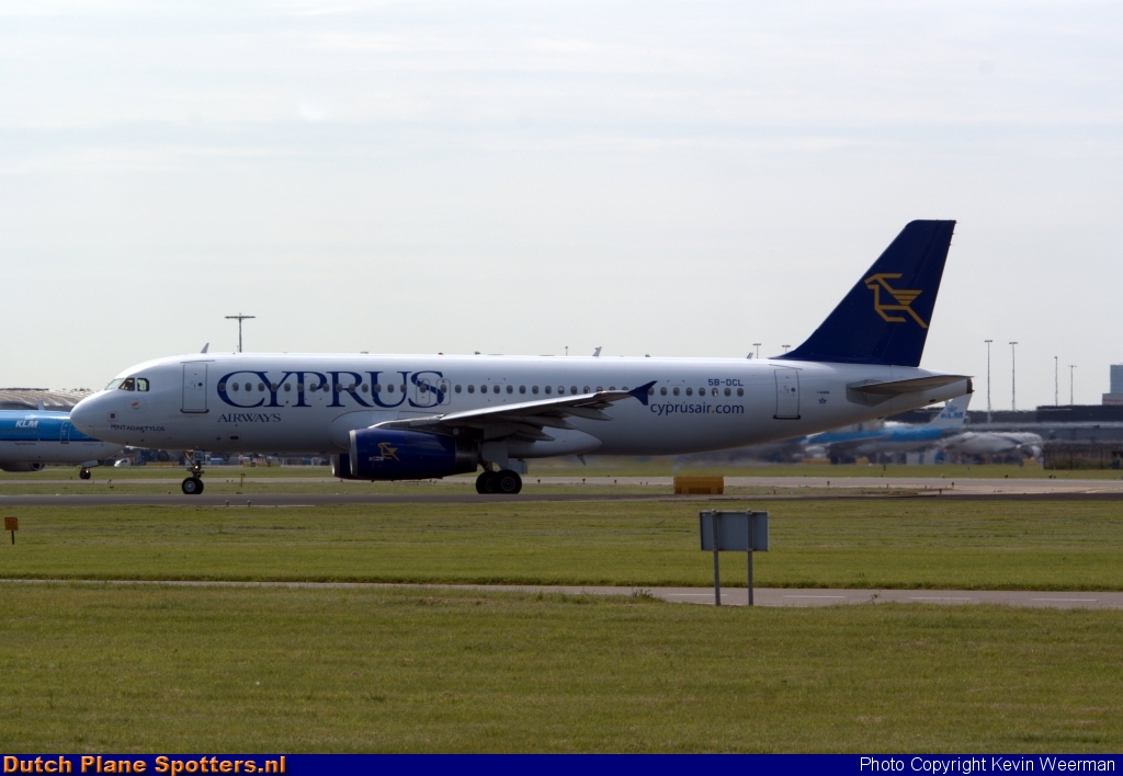 5B-DCL Airbus A320 Cyprus Airways by Kevin Weerman