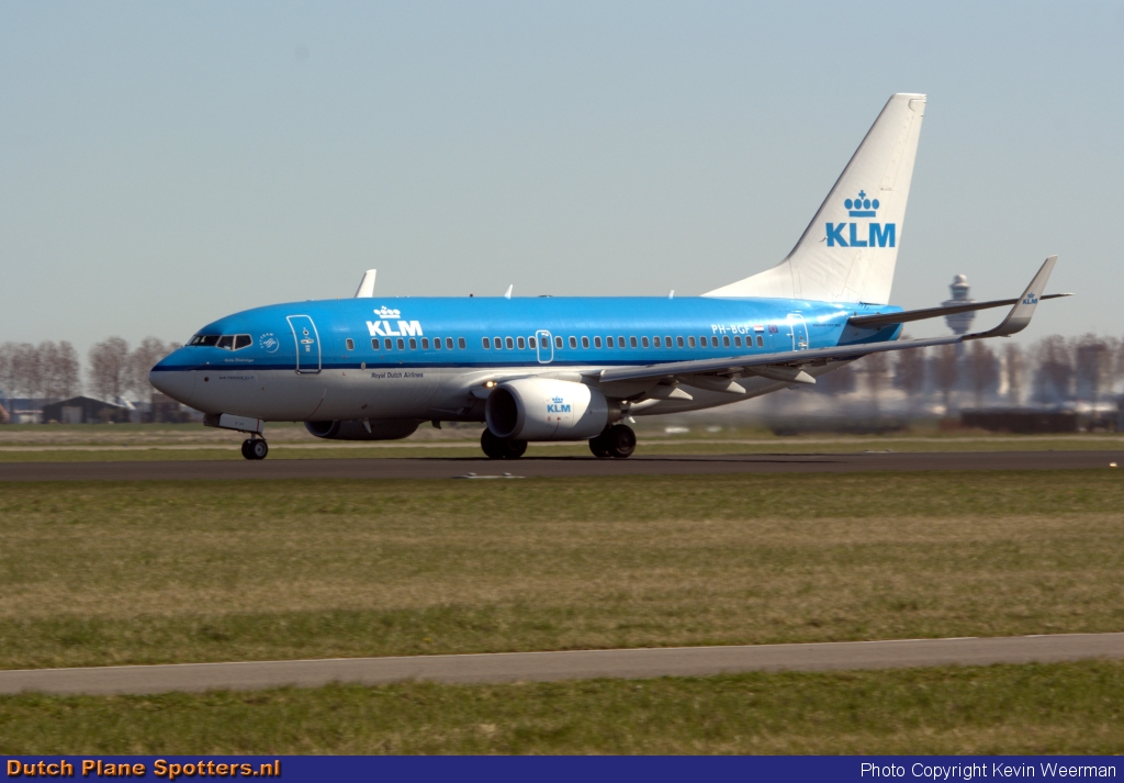 PH-BGF Boeing 737-700 KLM Royal Dutch Airlines by Kevin Weerman