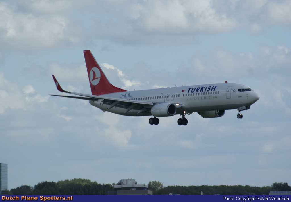 TC-JFE Boeing 737-800 Turkish Airlines by Kevin Weerman