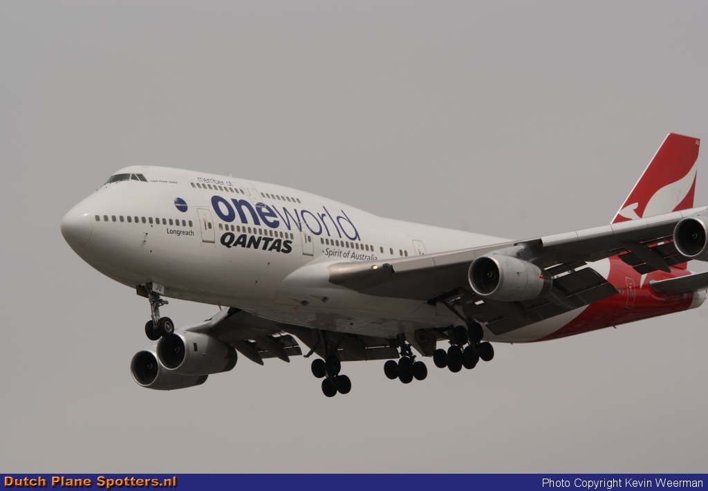 VH-OJU Boeing 747-400 Qantas by Kevin Weerman