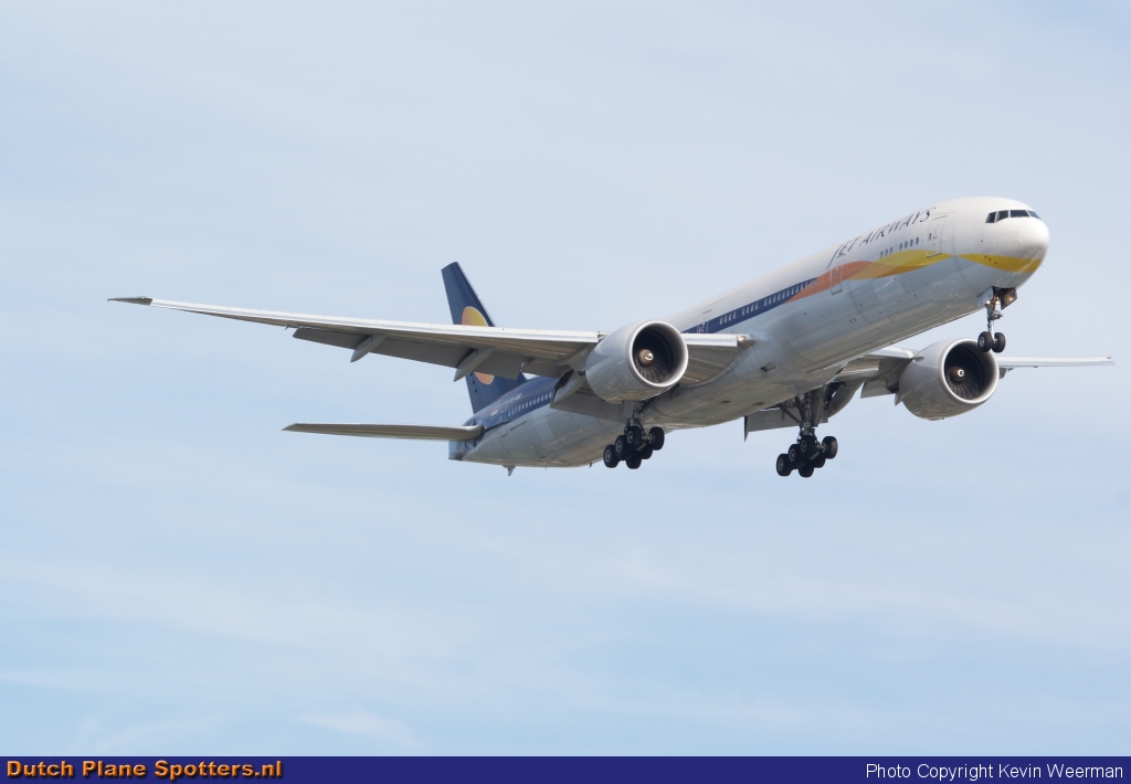VT-JEG Boeing 777-300 Jet Airways by Kevin Weerman