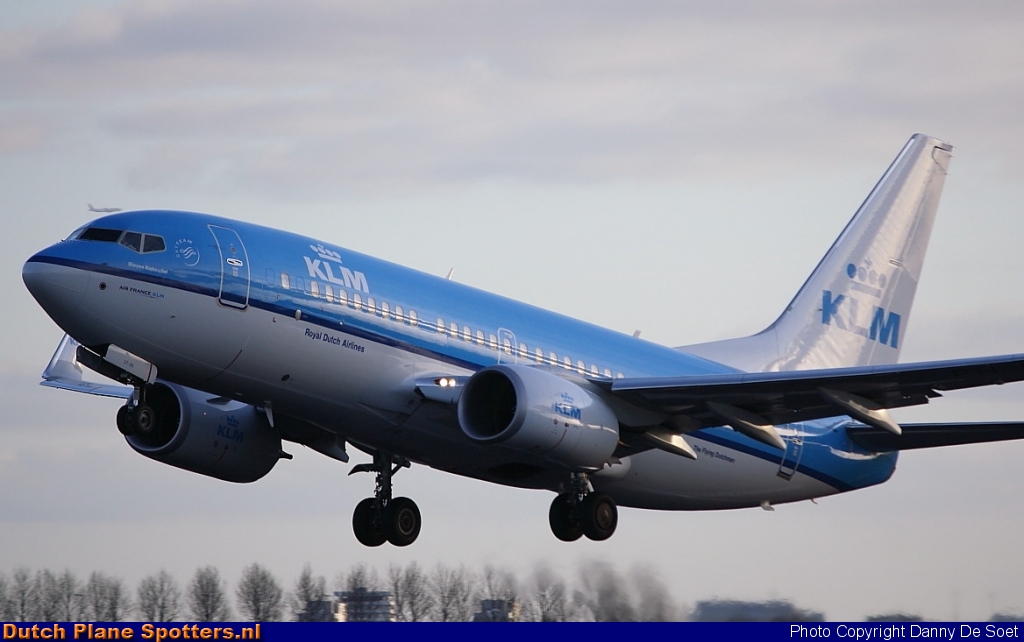 PH-BGT Boeing 737-700 KLM Royal Dutch Airlines by Danny De Soet