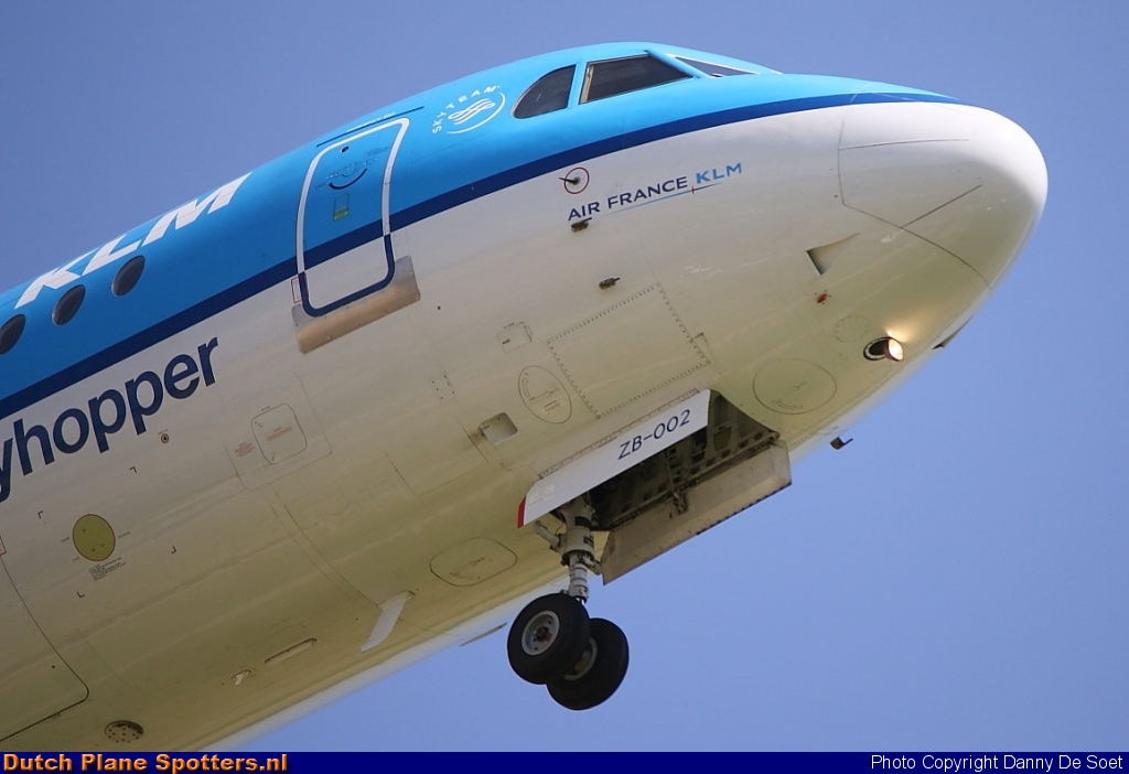 PH-KZB Fokker 70 KLM Cityhopper by Danny De Soet