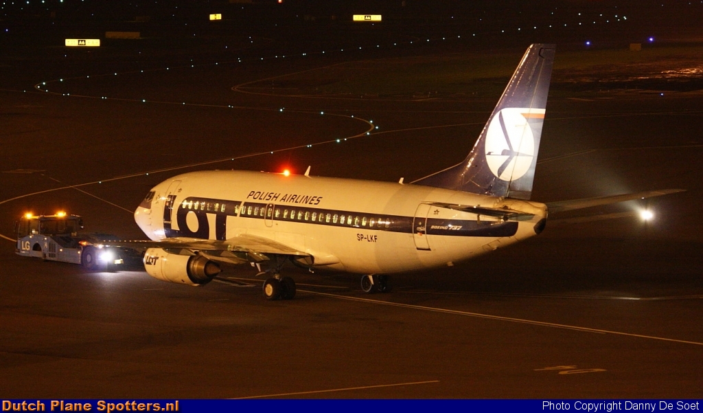 SP-LKF Boeing 737-500 LOT Polish Airlines by Danny De Soet