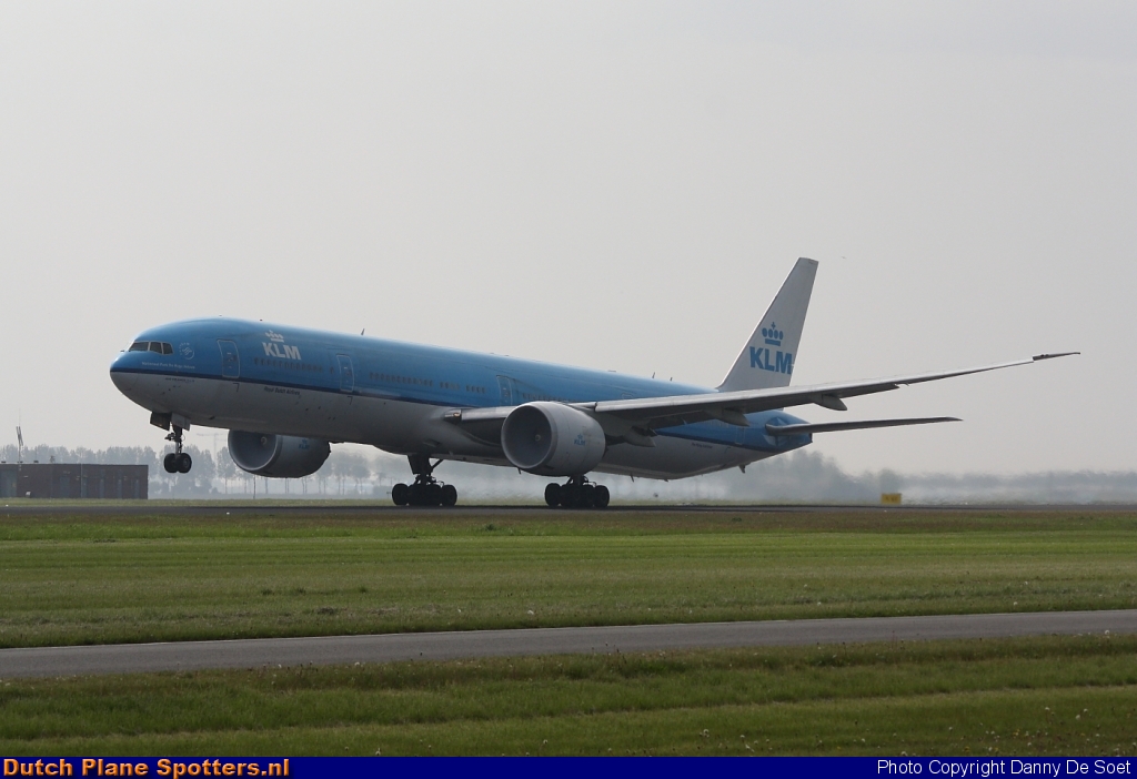 PH-BVA Boeing 777-300 KLM Royal Dutch Airlines by Danny De Soet