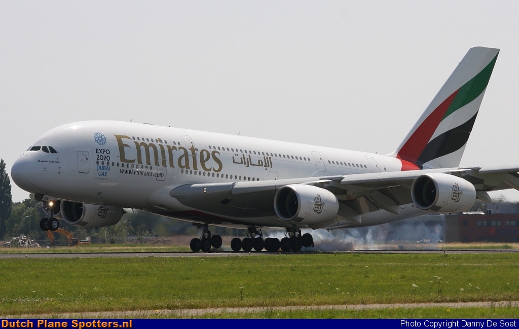 A6-EDX Airbus A380-800 Emirates by Danny De Soet