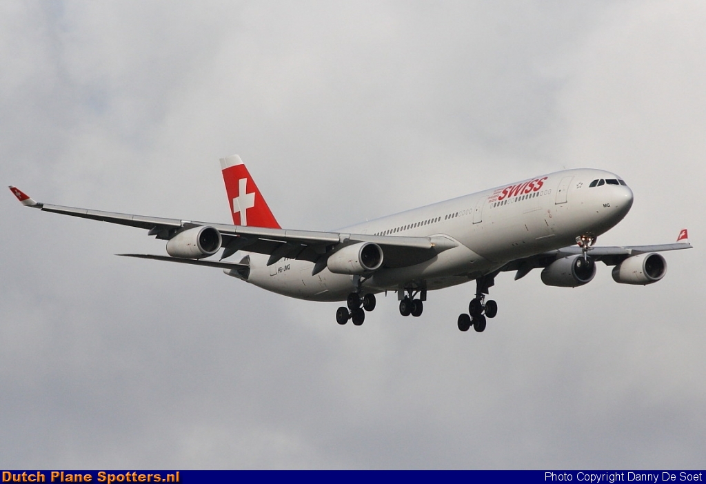 HB-JMG Airbus A340-300 Swiss International Air Lines by Danny De Soet