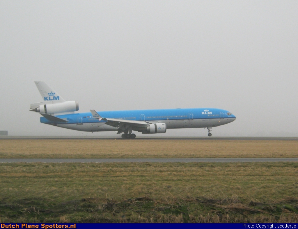  McDonnell Douglas MD-11 KLM Royal Dutch Airlines by spottertje